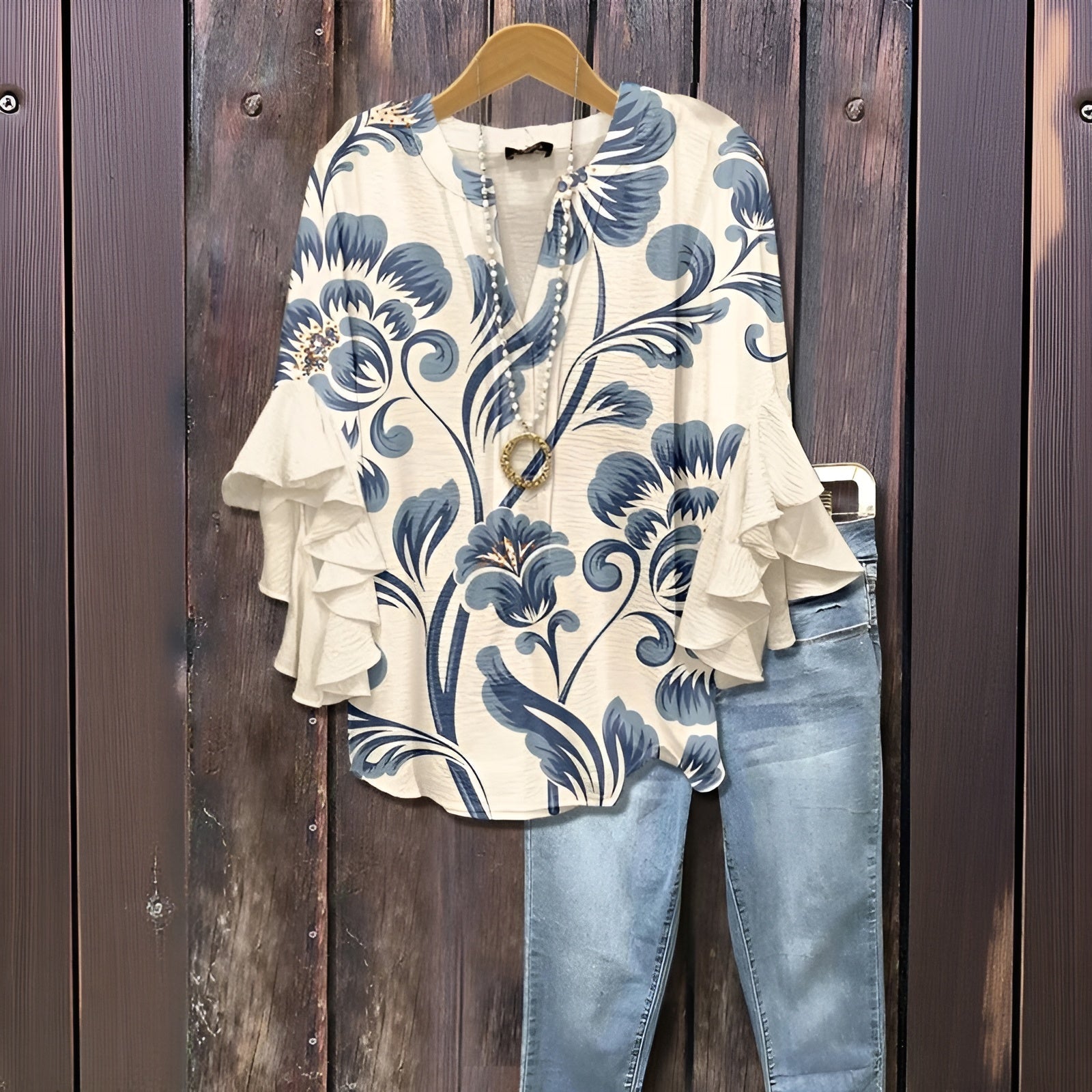 ELISABET™ | Casual blouse with leaf pattern